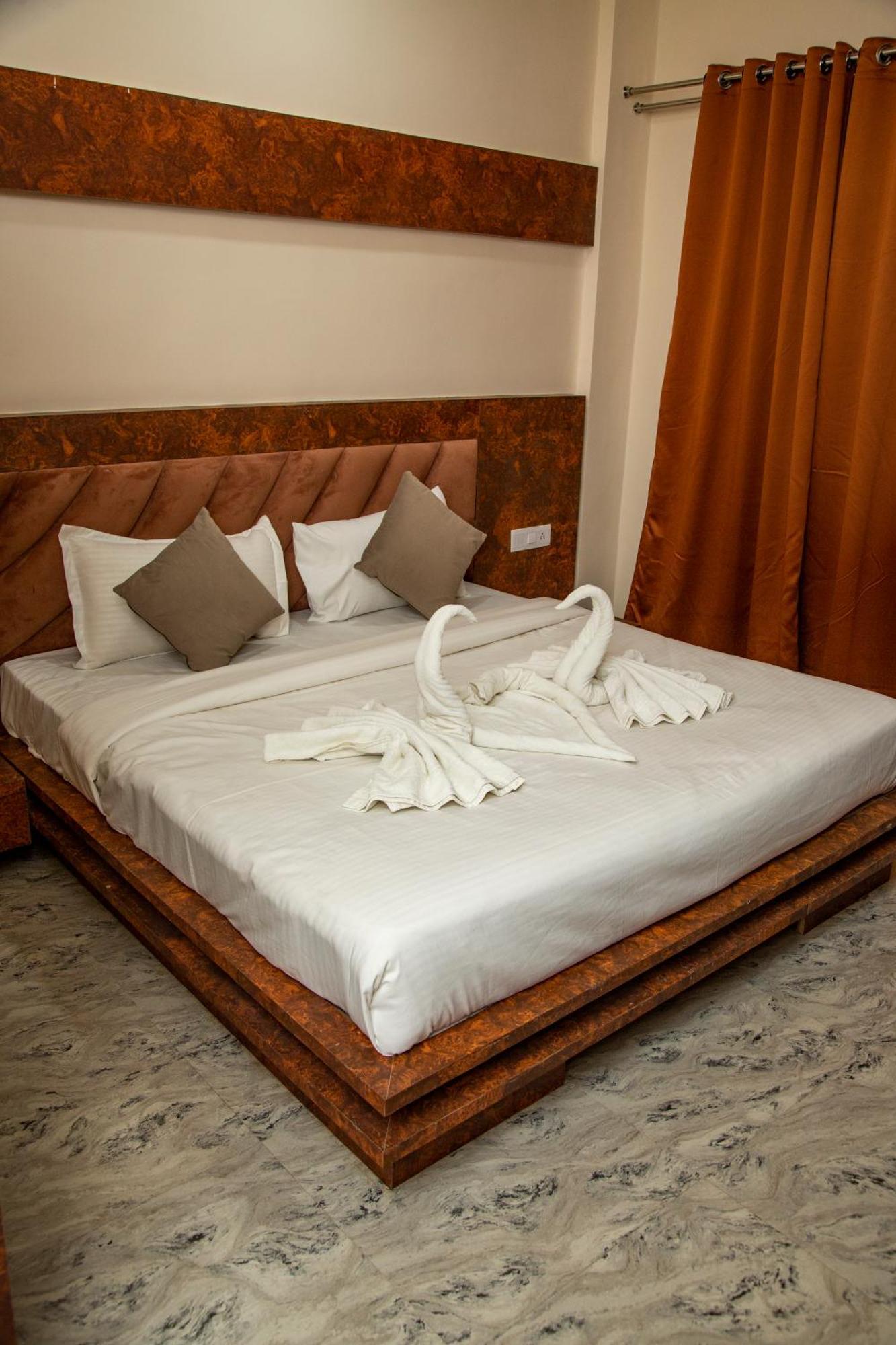 Hotel Virasat By Bookingcare Chhatarpur Exterior foto